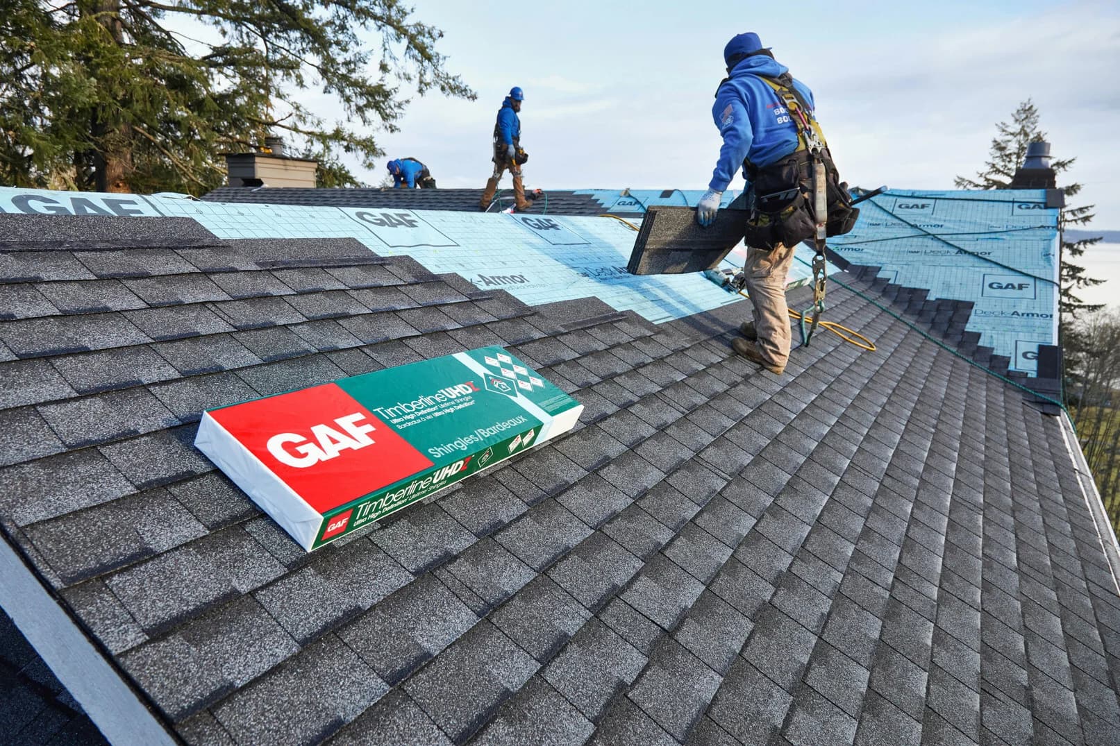 Emergency roof repair team responding in Center City Philadelphia