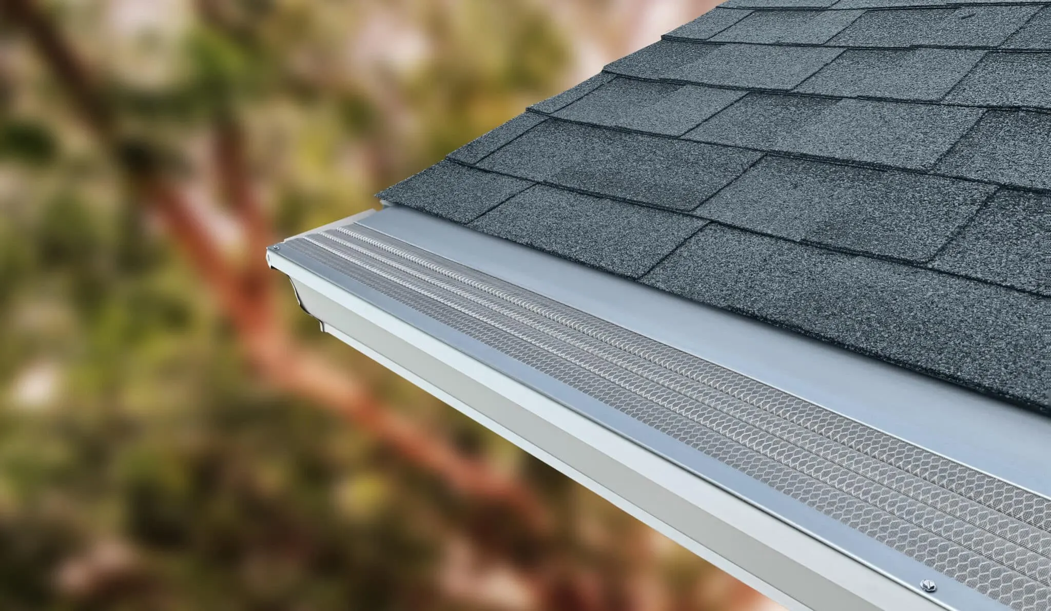 Seamless gutter installation in Middletown