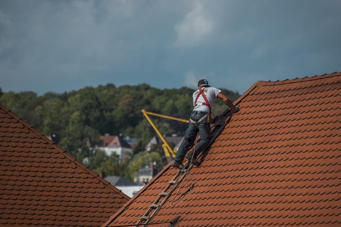 7 Ways to Know You Need a New Roof