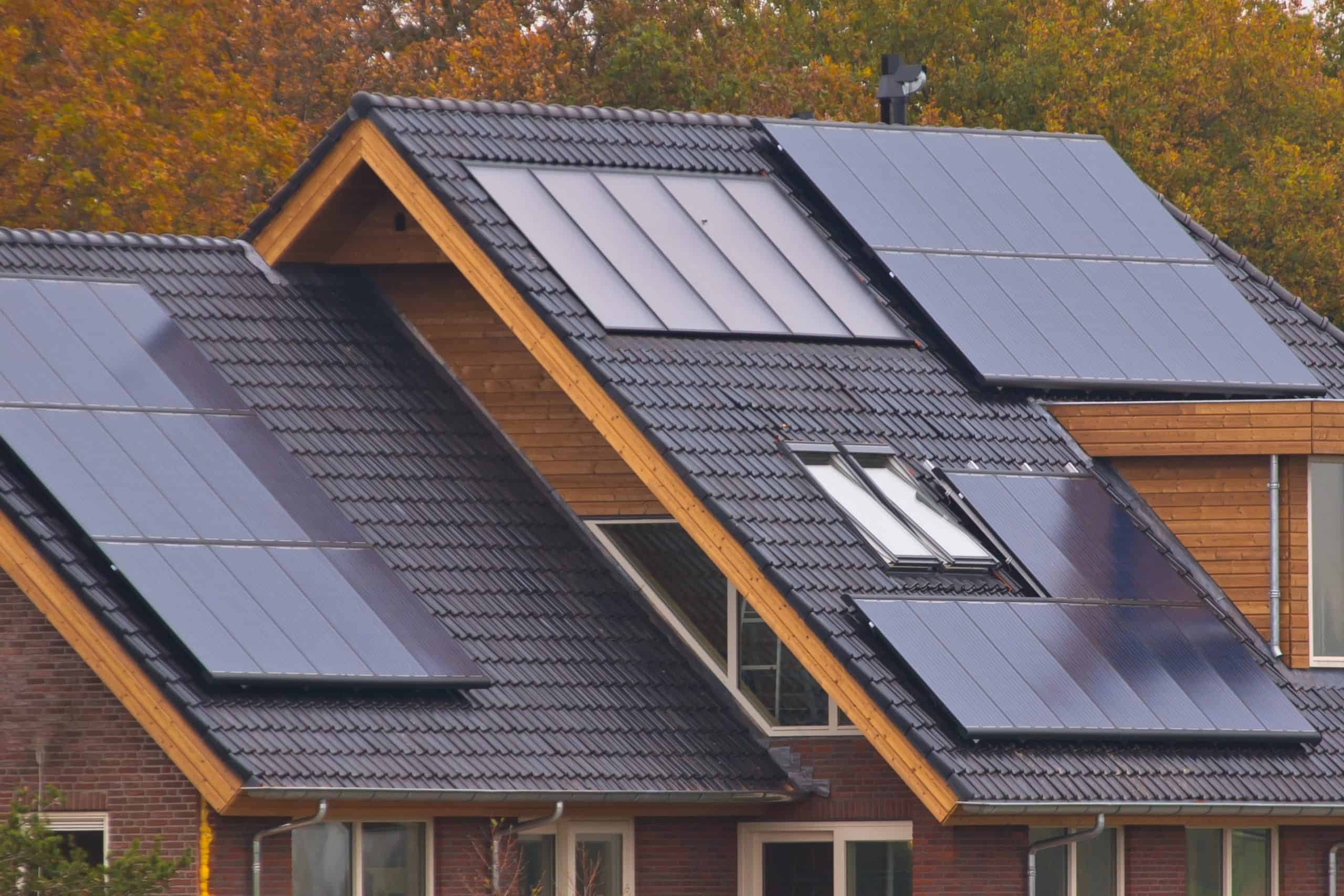 solar panel roofing