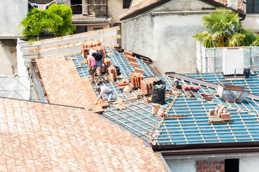 How To Prepare Your Home For A Roof Replacement