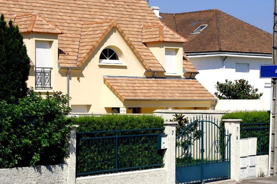 The Difference Between Architectural And Three Tab Shingles